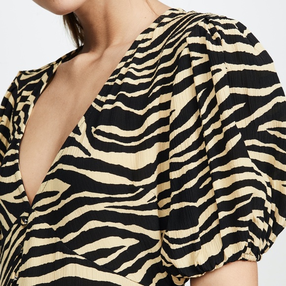 Faithfull the Brand Ilia Mini Dress Size Large - Picture 3 of 6